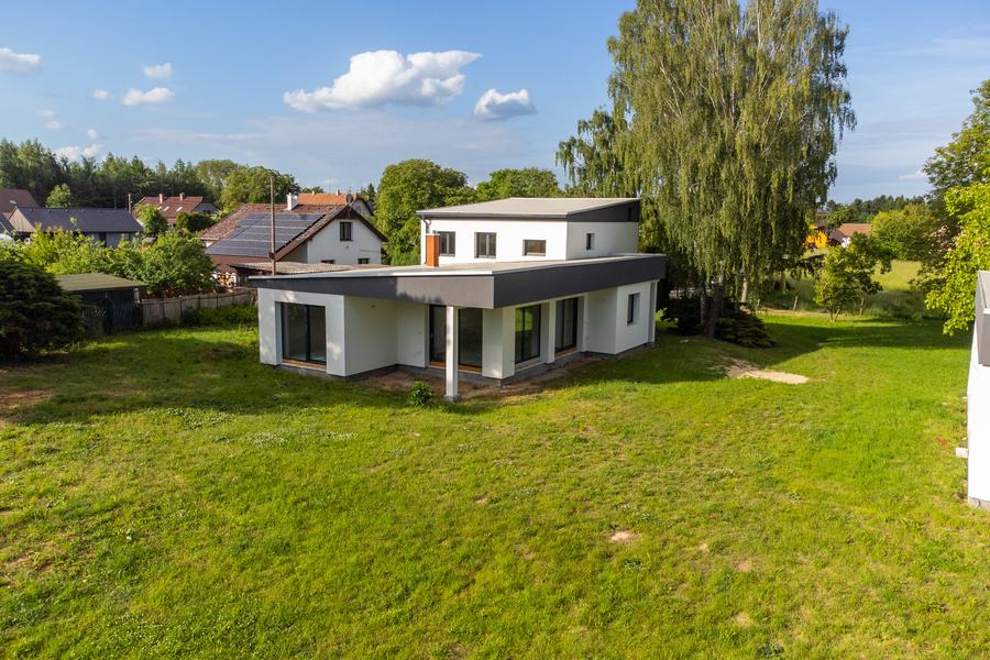 Rodinný dům 6+kk a dvougaráž, rodinný dům 6+kk Doubravička